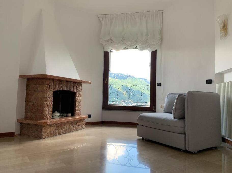 La Finestra Sul Lago Di Como Exteriör bild